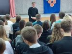 Иерей Павел Терешков провел беседу с учащимися, посвященную Дню православной книги